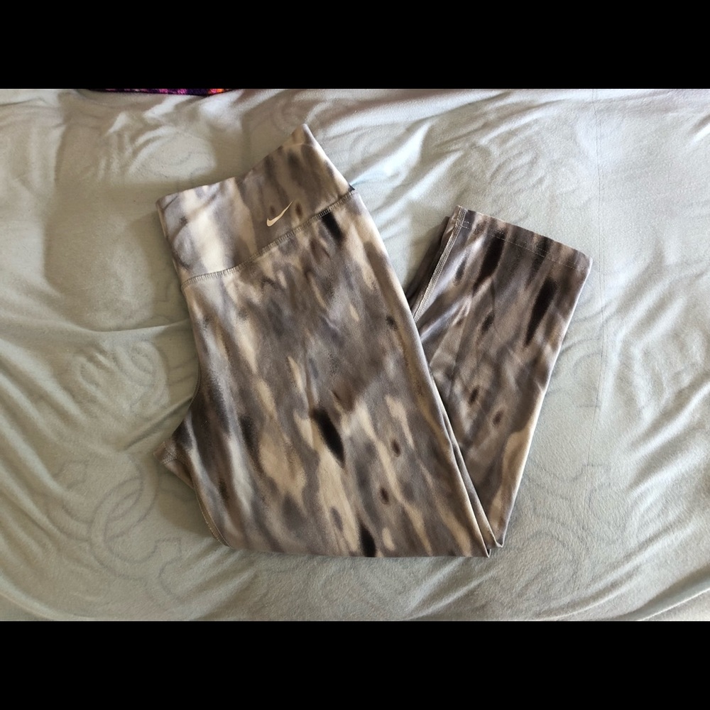 Nike leggings